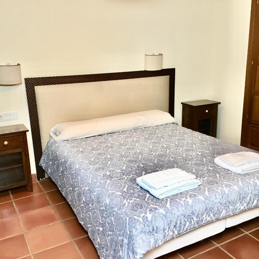 Almenara de Tormes Casa Roble 게스트하우스 외부 사진