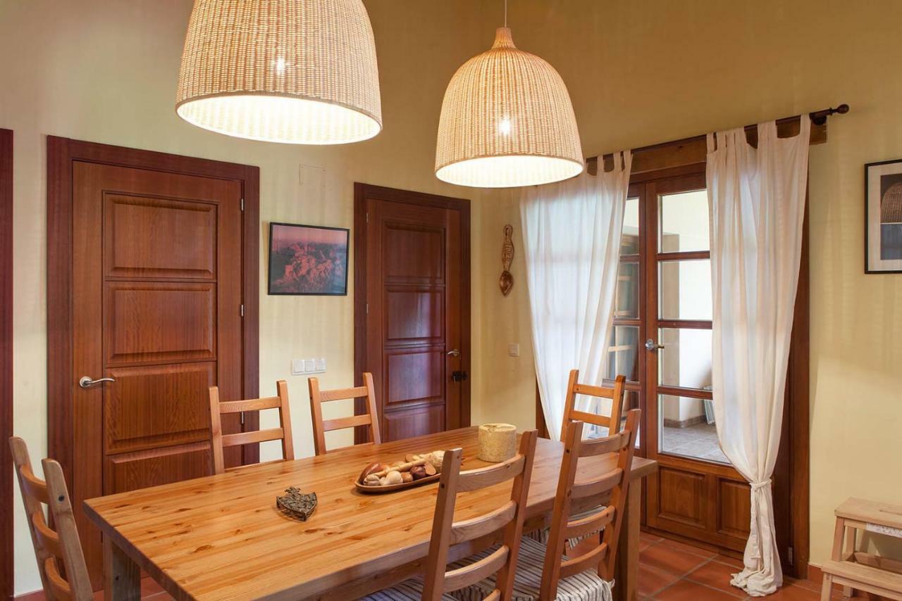Almenara de Tormes Casa Roble 게스트하우스 외부 사진