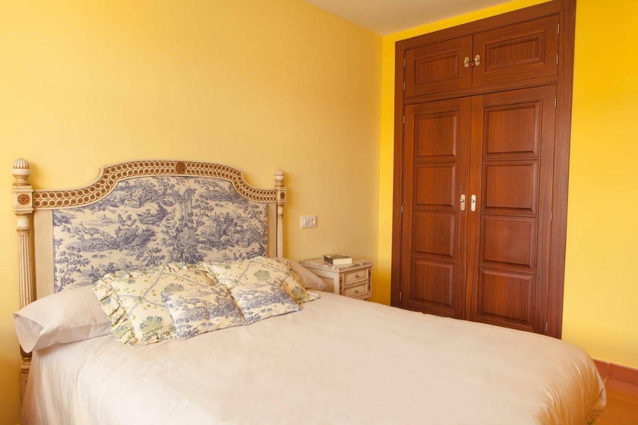 Almenara de Tormes Casa Roble 게스트하우스 외부 사진