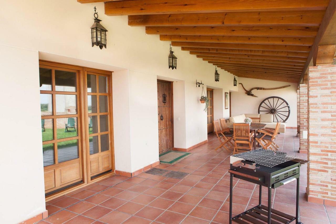 Almenara de Tormes Casa Roble 게스트하우스 외부 사진
